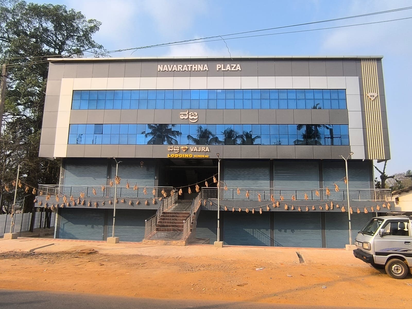 Vajra Stays frontage in Talaguppa near Jog Falls